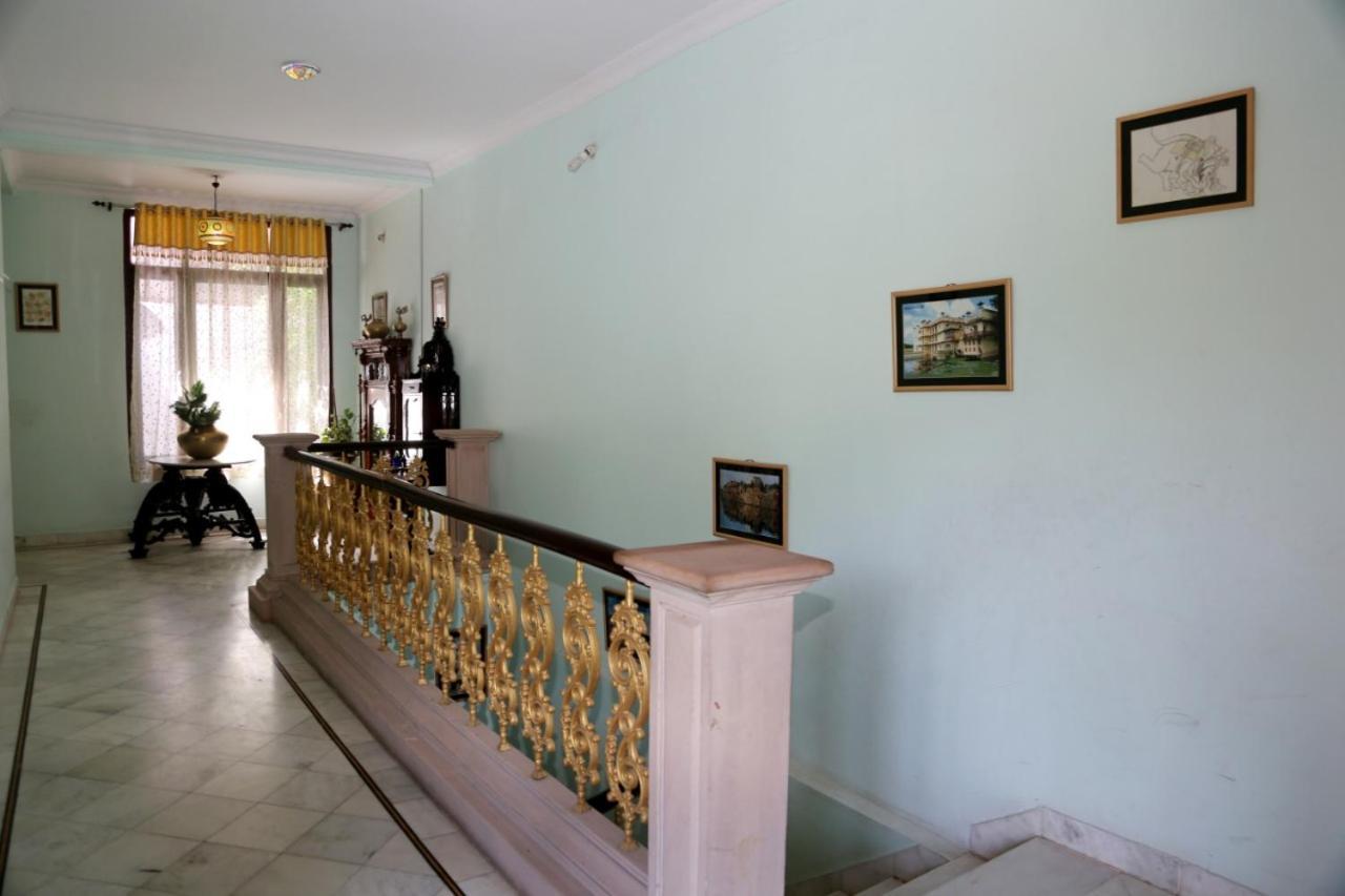 Hotel Karan Villas Kota  Eksteriør billede